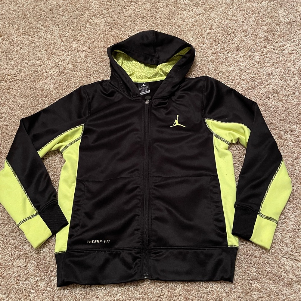 Jordan sweatshirt size medium